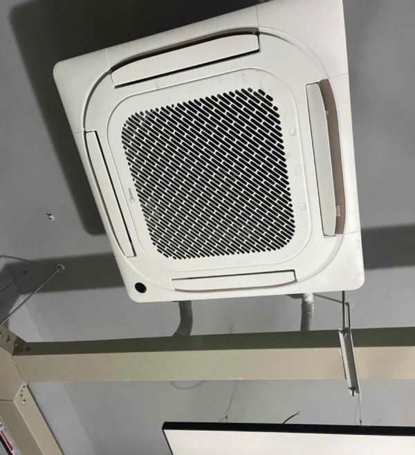 Máy Lạnh Midea Bến Cát (19)