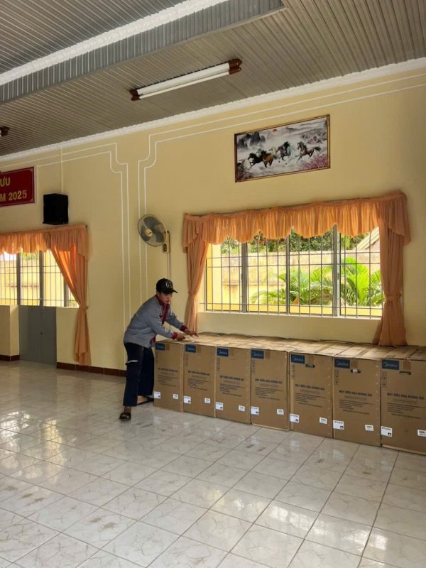 Máy Lạnh Midea Bến Cát (41)